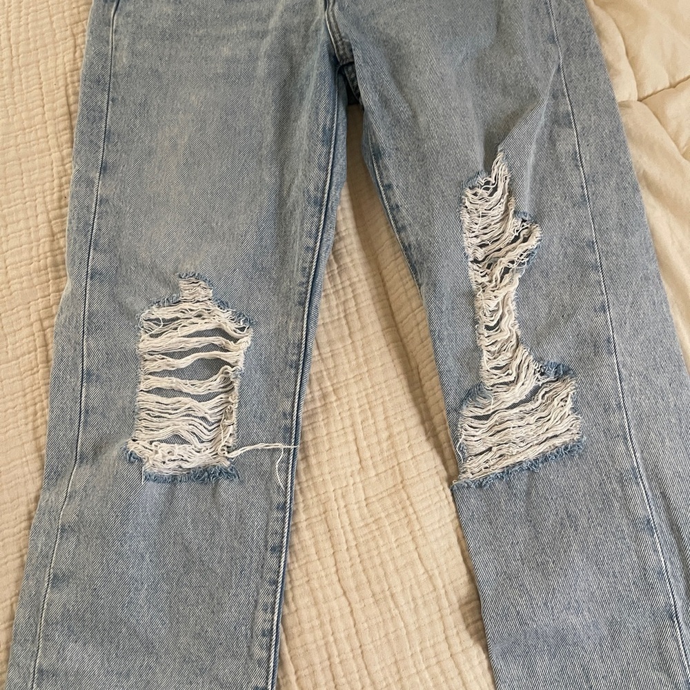 Levi’s wedgie straight Classic Light Blue Distressed Women Jeans size 26 - Picture 3 of 8